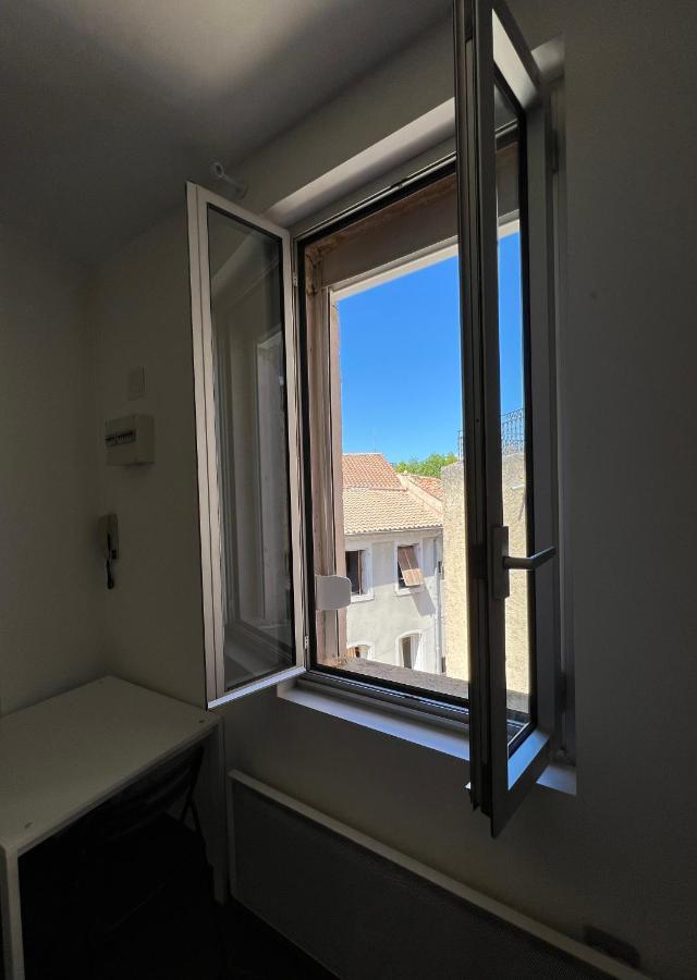 Cosy Studio Hyper Centre Avec Kitchenette & Climatisation Carpentras Kültér fotó