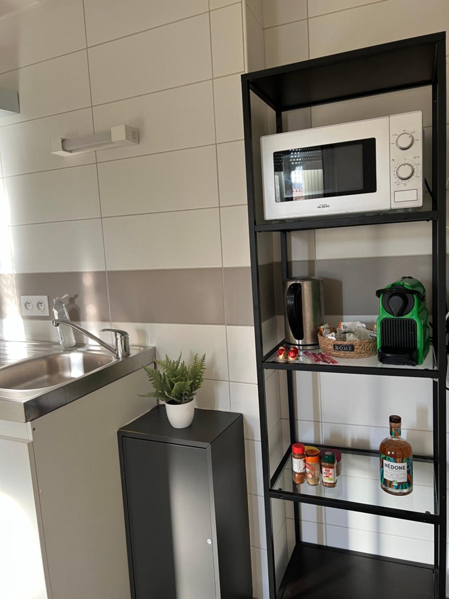 Cosy Studio Hyper Centre Avec Kitchenette & Climatisation Carpentras Kültér fotó
